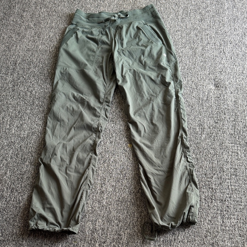 lululemon athletica dance studio Joggers